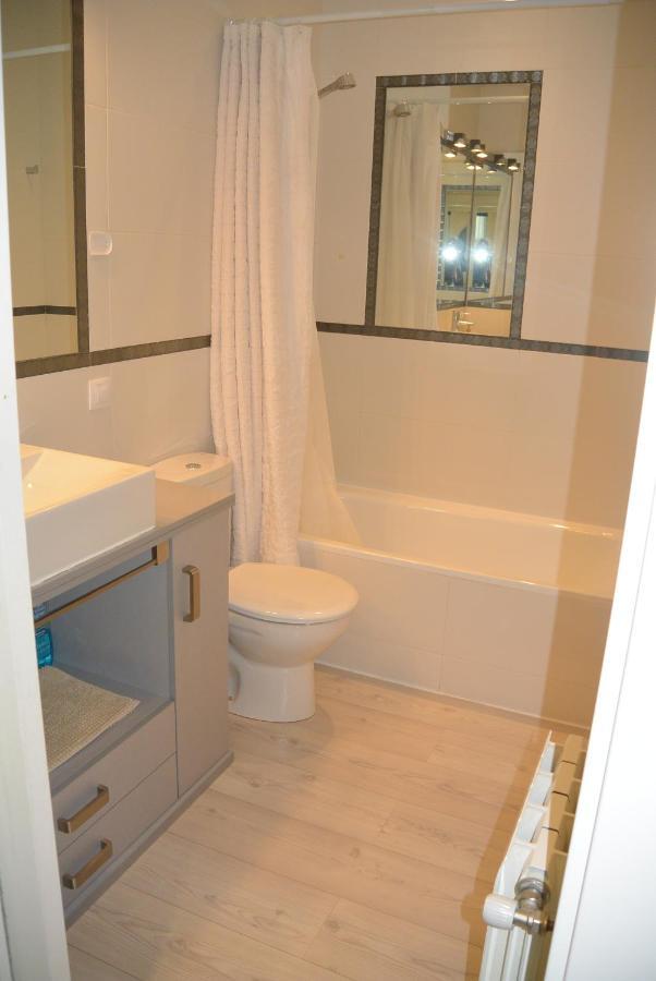 Apartamento Centrico Apartment Santander Bagian luar foto